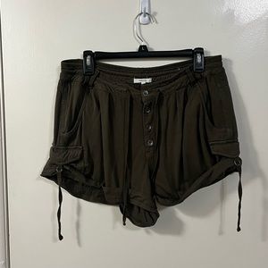 Maurice’s army green button fly shorts